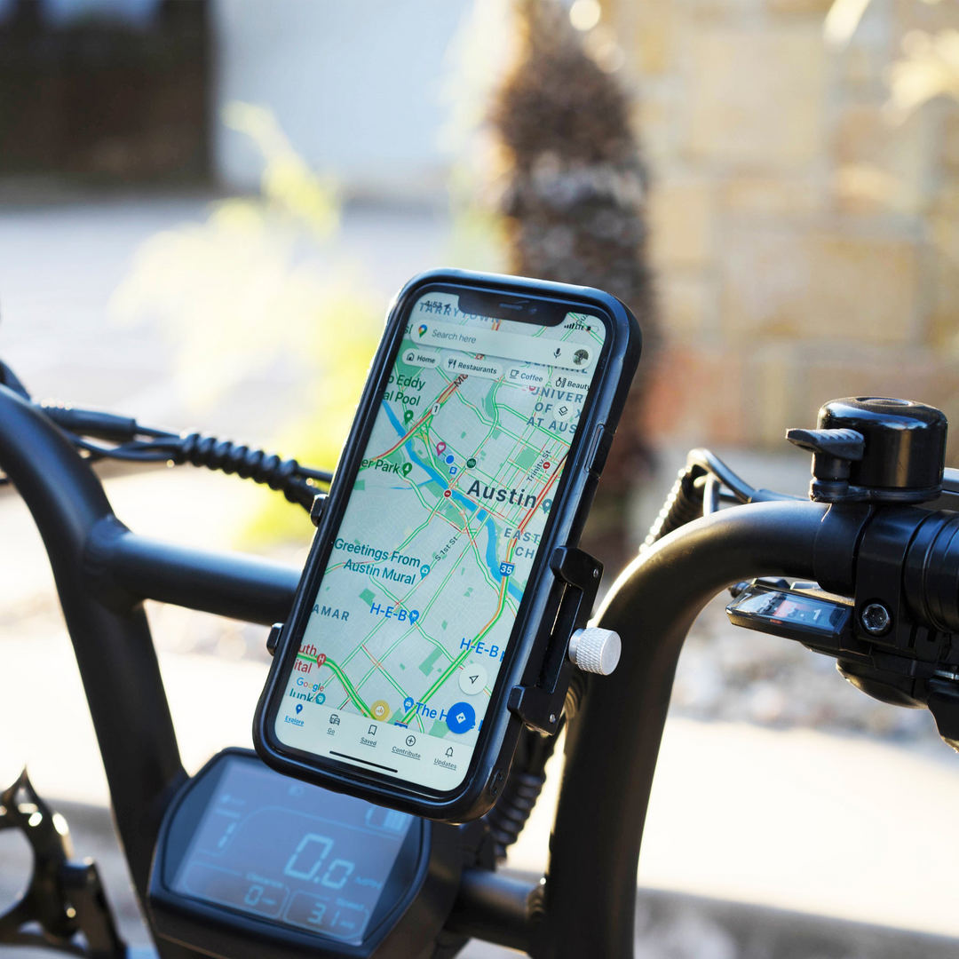 Shops mobile phone holder on bike